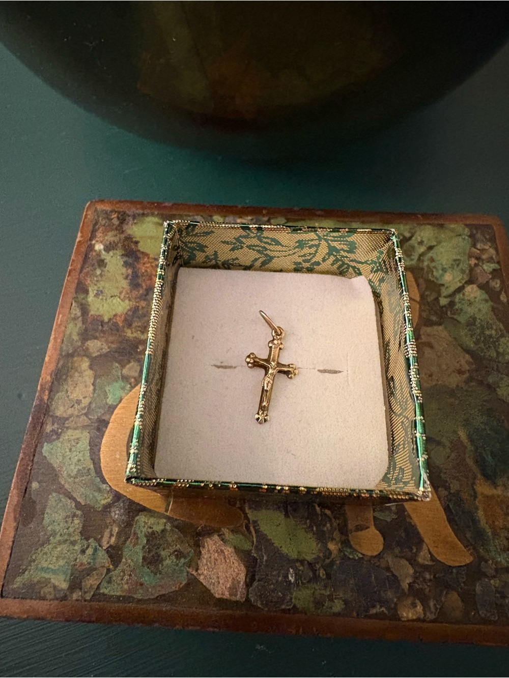 10k Yellow Gold Cross Pendant Charm
